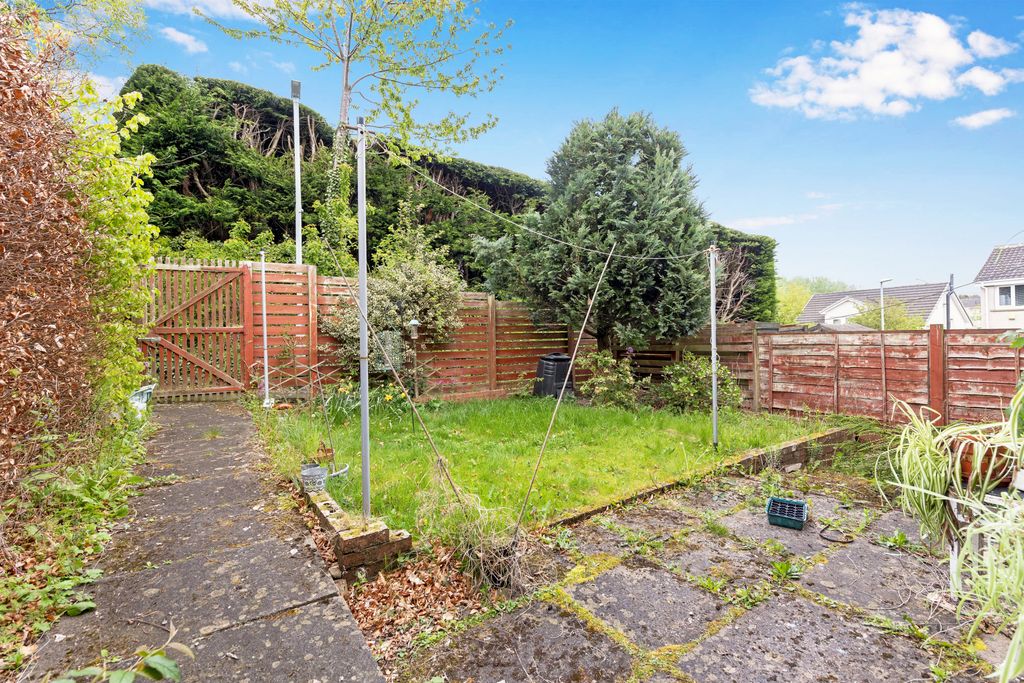 Additional image 12 of 2 bed flat for sale125 Belsyde Court, Linlithgow EH49
