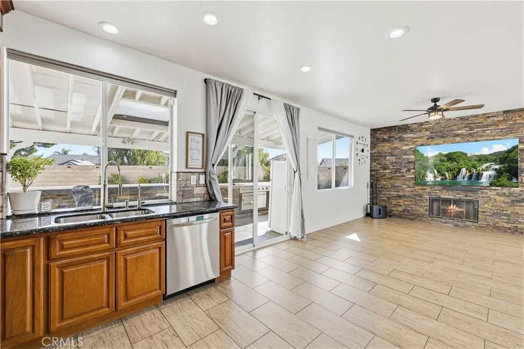 Additional image 28 of 26726 Neff Court, Canyon Country, CA 91351