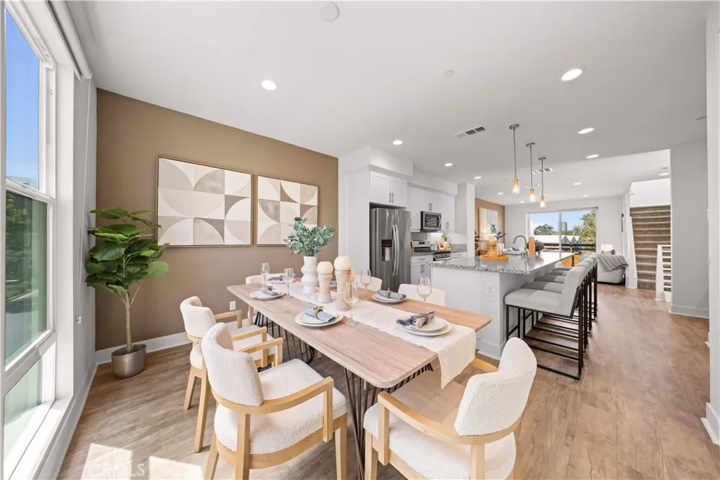 Additional image 7 of 645 W 17th St, Costa Mesa, CA 92627