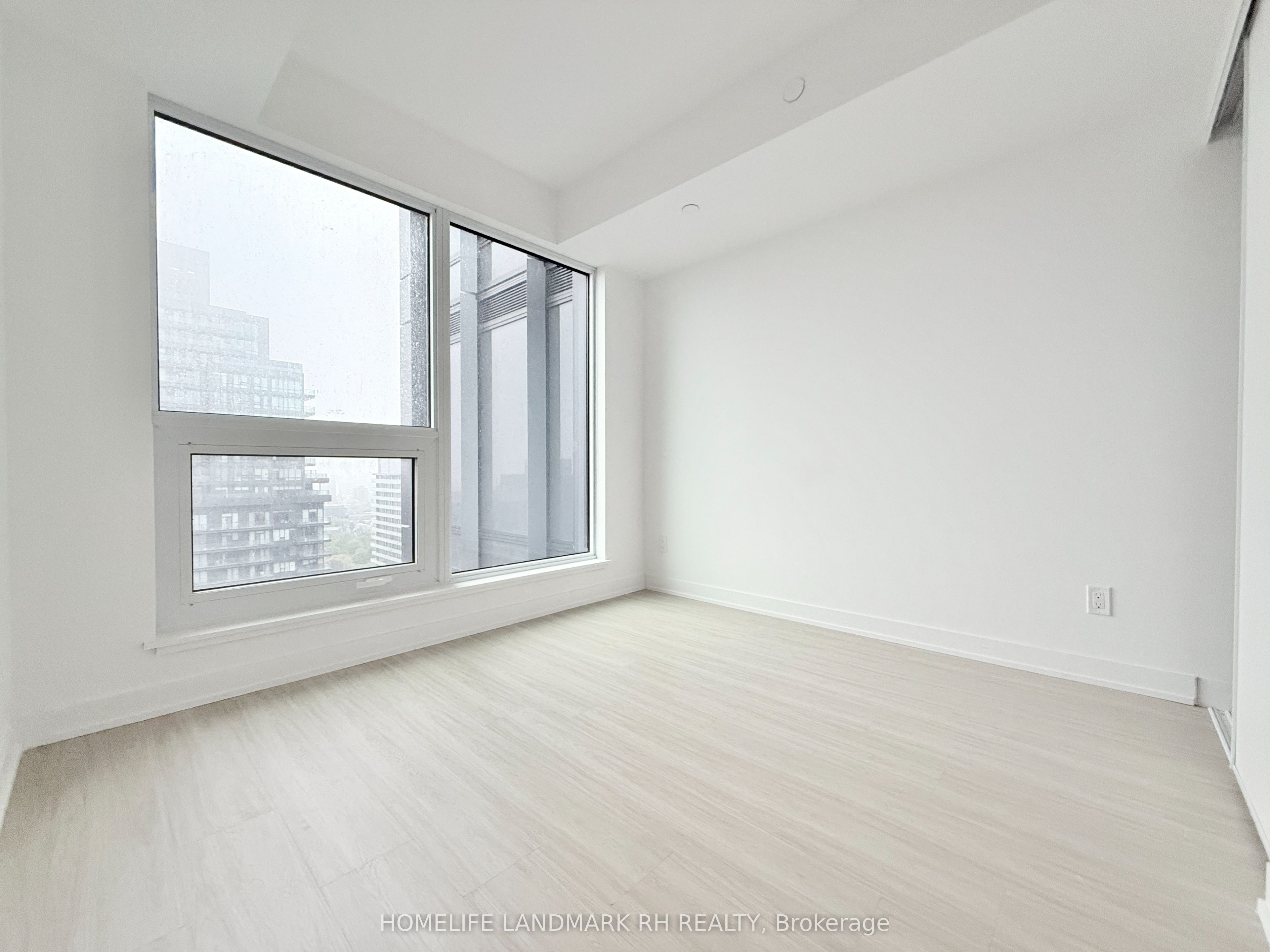 Additional image 2 of 3902-8 Wellesley Street W, Toronto, ON, M4Y 0J5