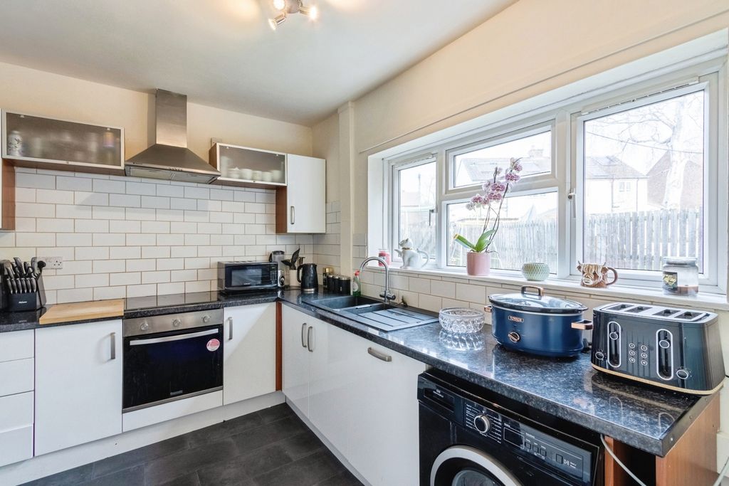 Additional image 5 of 2 bed semi-detached house for saleKettlethorpe Road, Wakefield, West Yorkshire WF2