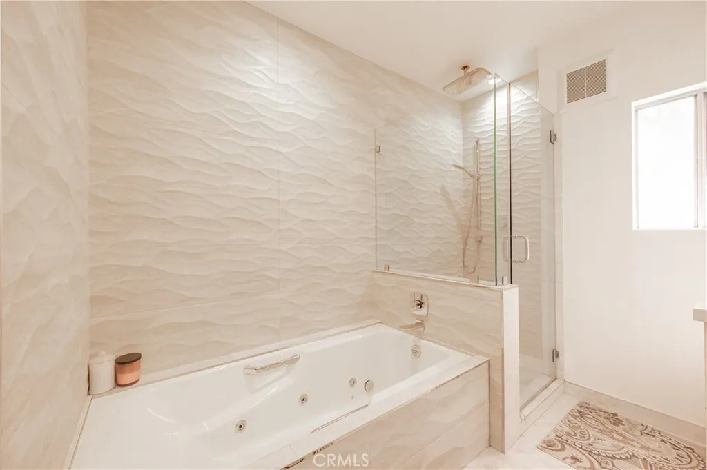 Additional image 50 of 11560 Moorpark Street Unit 204, North Hollywood, CA 91602