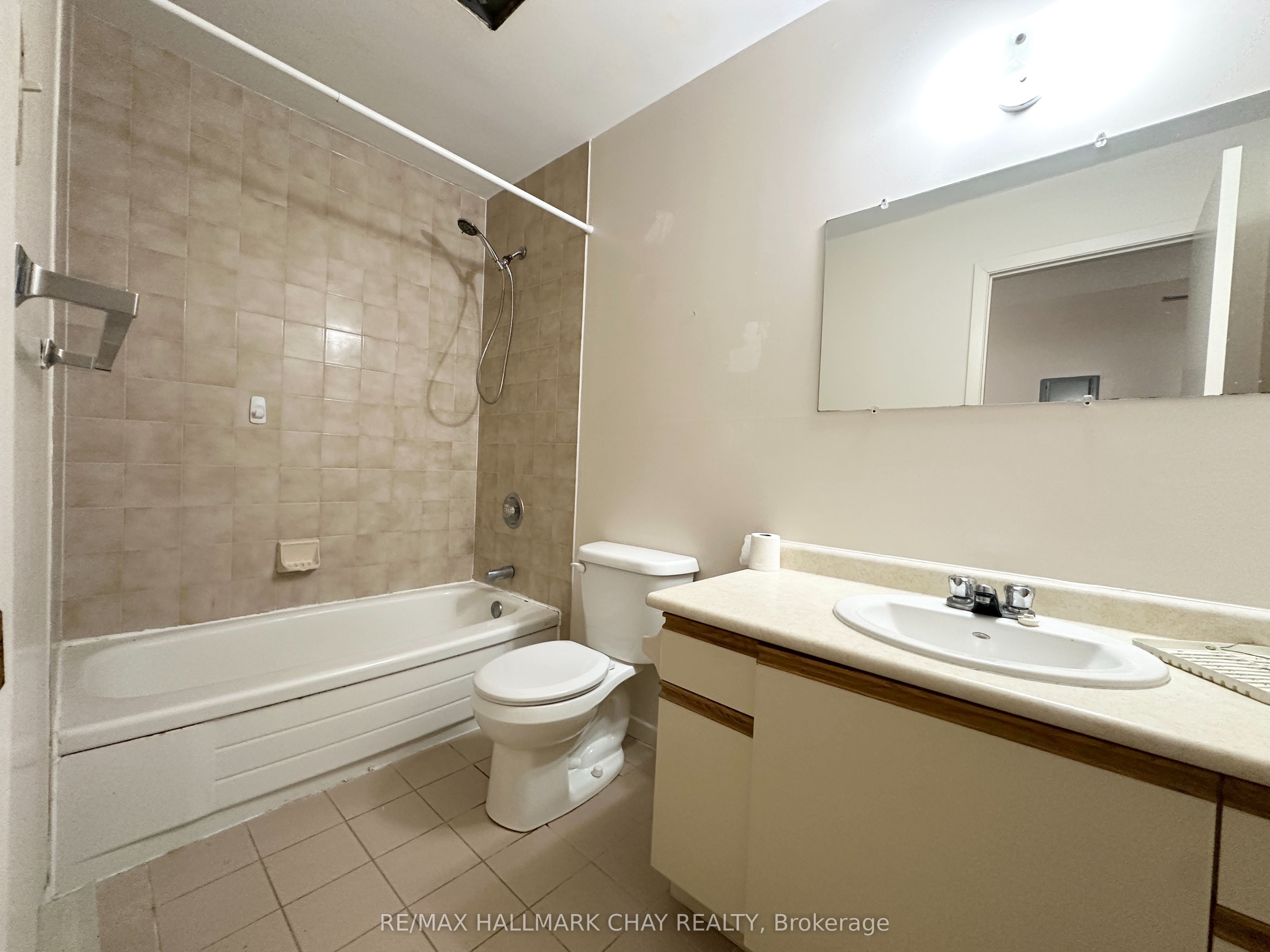 Additional image 3 of 204-80 Grove Street E, Barrie, ON, L4M 2P1