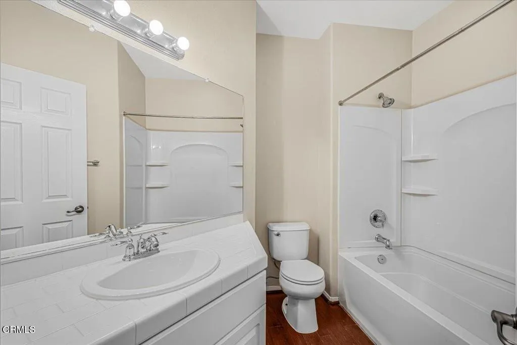 Additional image 45 of 990 Holiday Avenue, Ventura, CA 93003