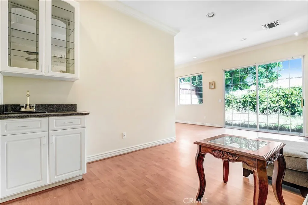 Additional image 6 of 17919 Califa Street, Encino, CA 91316