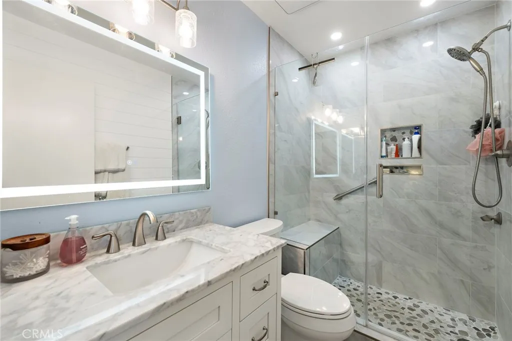 Additional image 16 of 21155 Larchmont Dr, Lake Forest, CA 92630