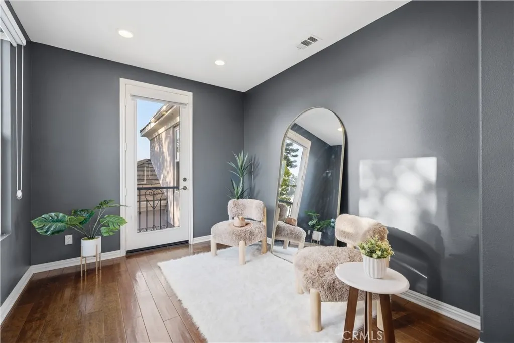 Additional image 77 of 678 Milford Street, Los Angeles, CA 90042