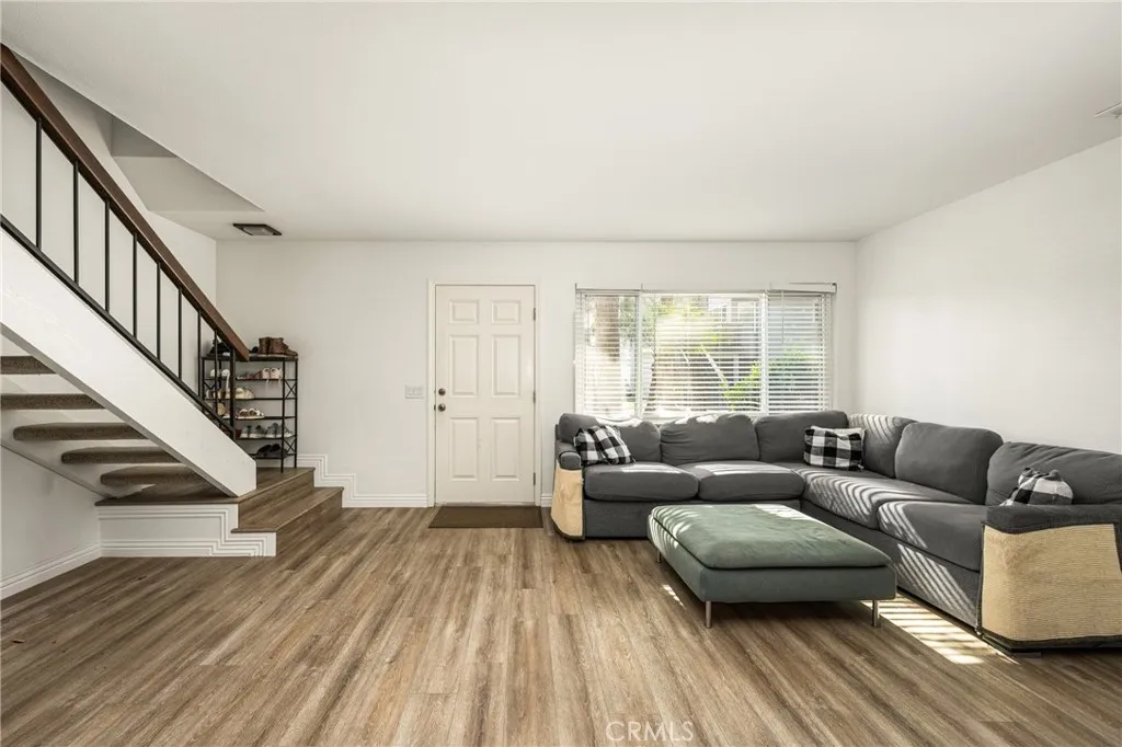 Additional image 2 of 19752 Bromley Lane Unit 9, Huntington Beach, CA 92646
