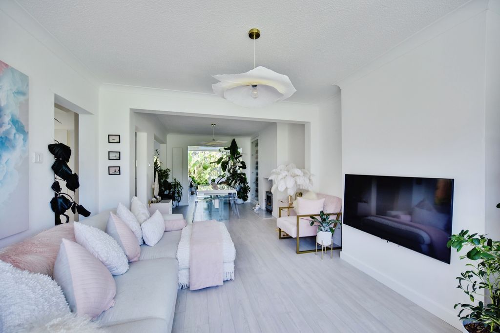 Additional image 2 of 3 bed semi-detached house for saleWards Hill Road, Minster-On-Sea, Sheerness ME12