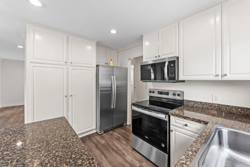Additional image 62 of 17155 W Bernardo Drive Unit 106, San Diego, CA 92127
