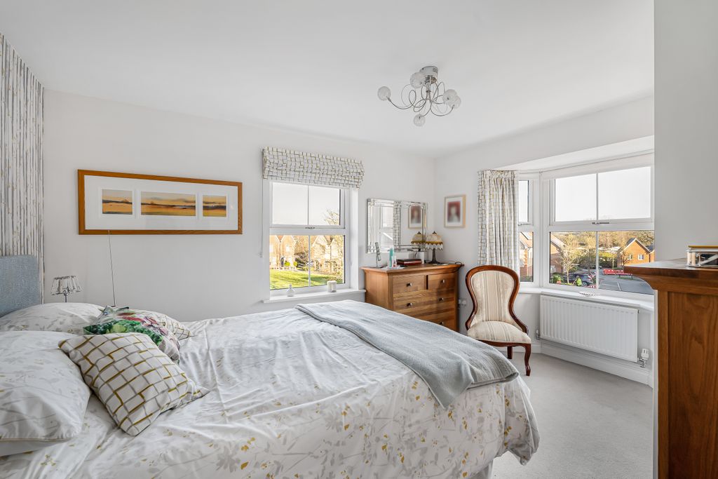 Additional image 10 of 4 bed detached house for saleWhittington Road, Petersfield, Hampshire GU31