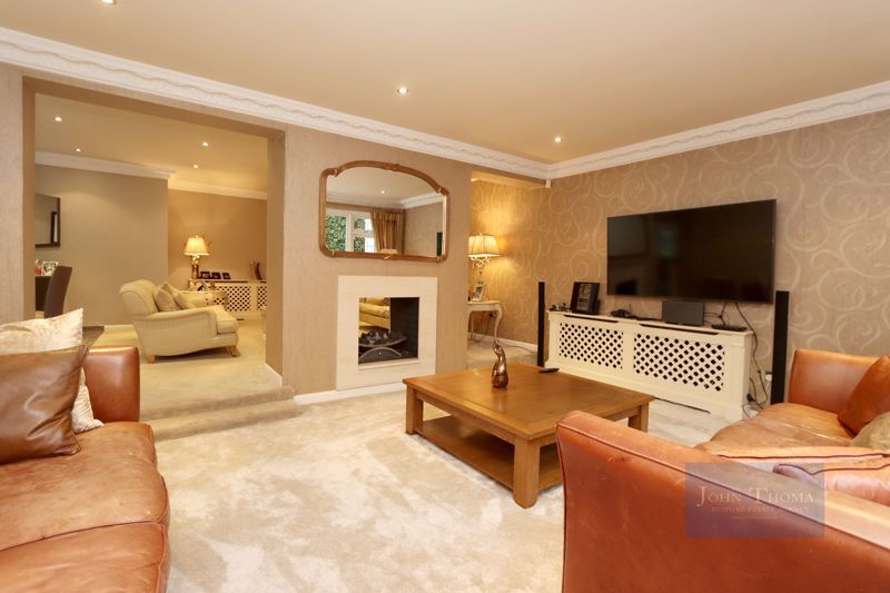 Additional image 5 of 6 bed detached house for saleHigh Road, Chigwell IG7