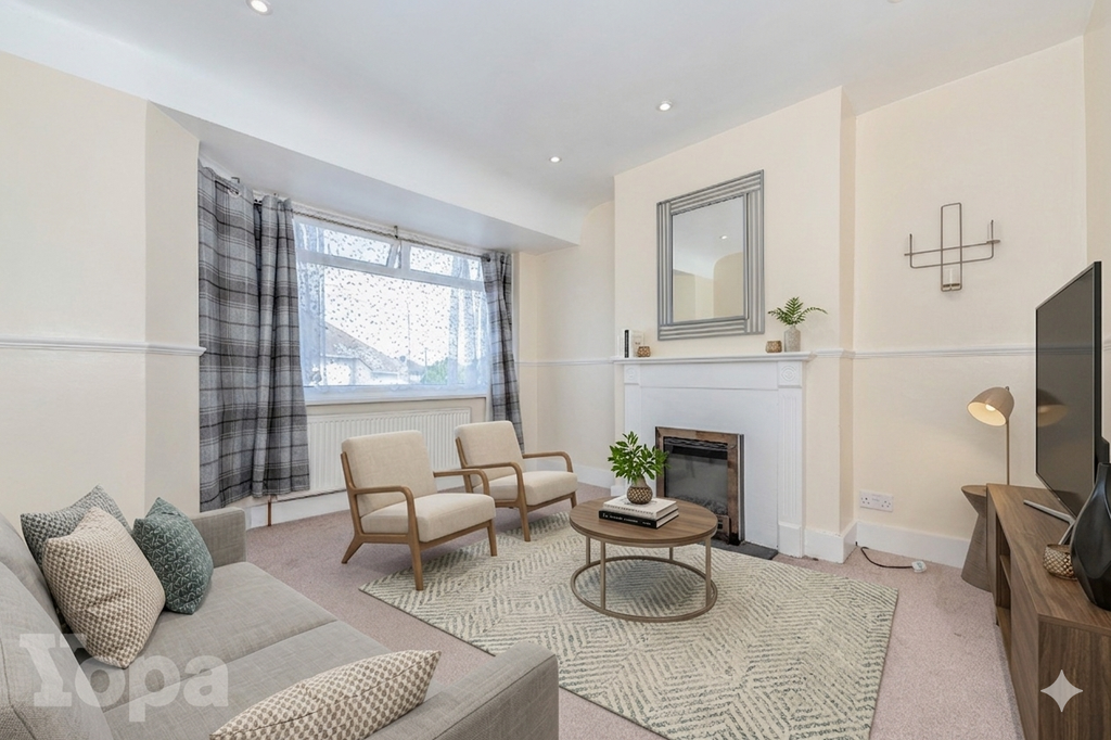 Additional image 2 of 2 bed maisonette for saleHolmleigh Avenue, Dartford DA1