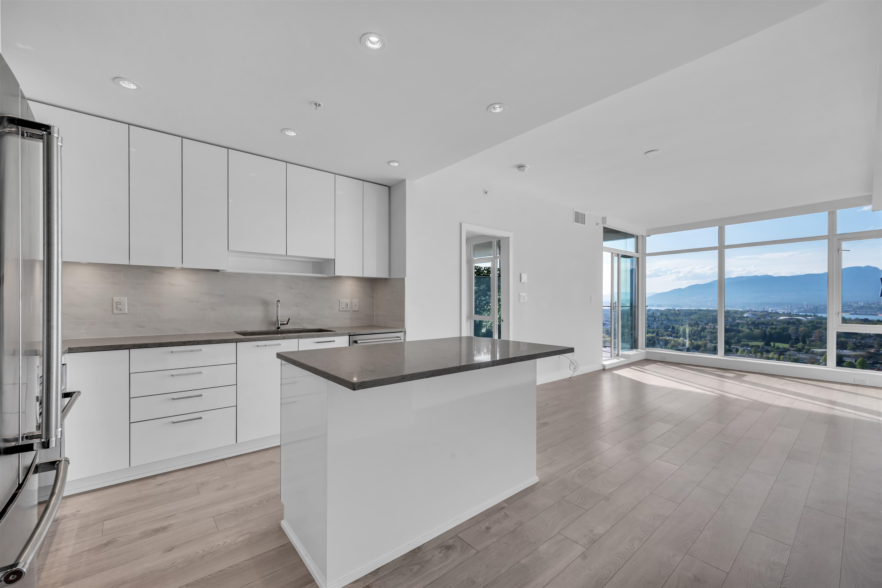Additional image 5 of 3407-1788 Gilmore Avenue, Burnaby, BC, V5C 0L5