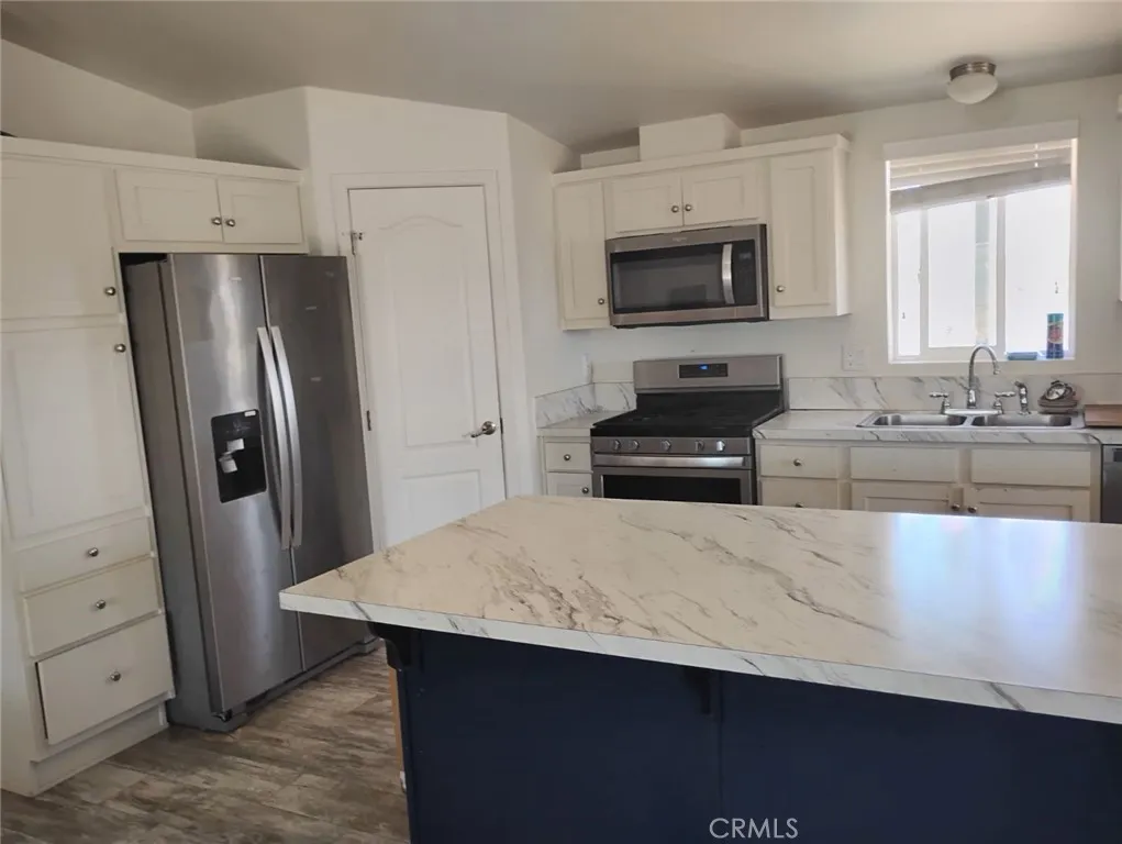 Additional image 14 of 59188 Forrest Drive, Yucca Valley, CA 92284