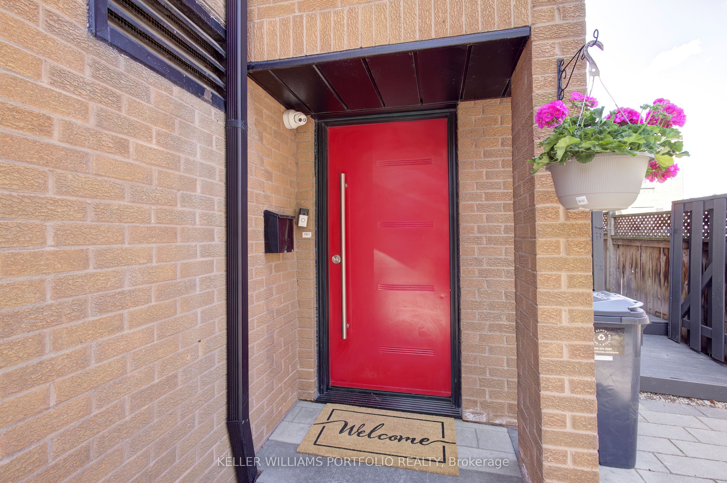 Additional image 4 of 48 Michener Court, Toronto, ON, M6J 3R6