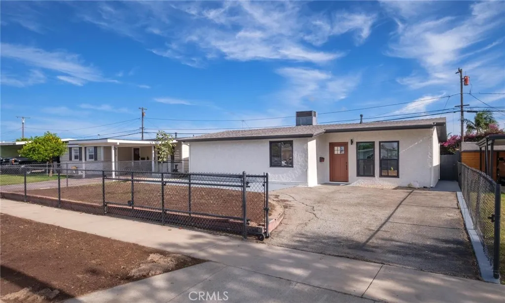173 W 232nd Pl, Carson, CA 90745 photo 2