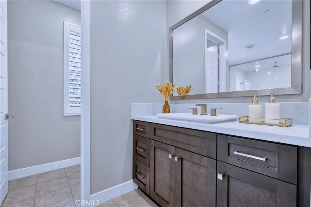 Additional image 113 of 168 Crossover, Irvine, CA 92618
