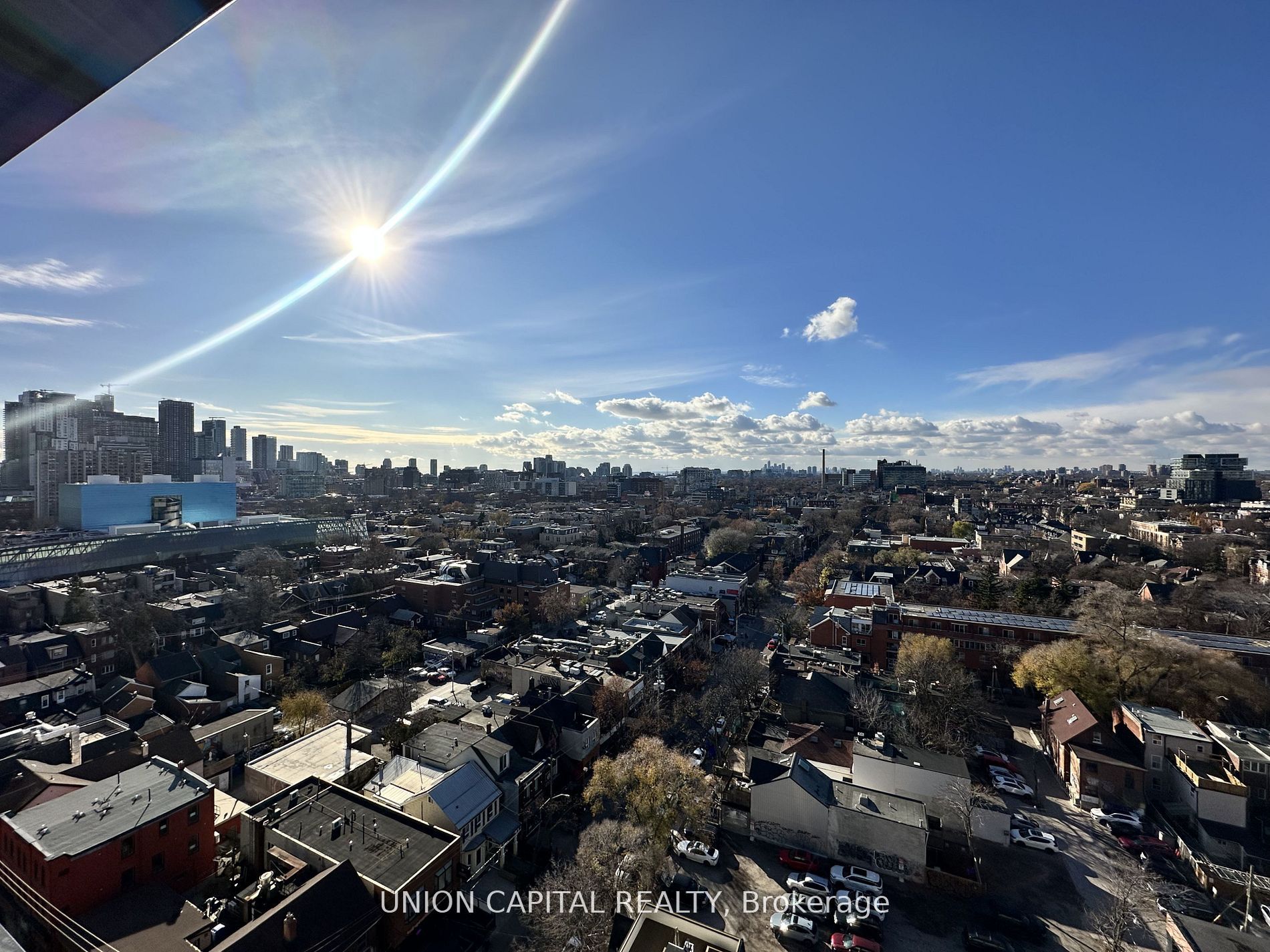 Additional image 2 of 1411-195 Mccaul Street, Toronto, ON, M5T 1W6