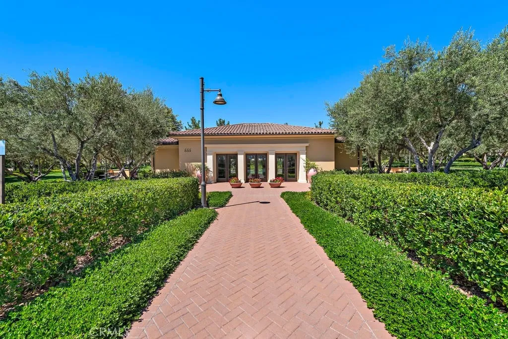 Additional image 82 of 68 Quarter Horse, Irvine, CA 92602