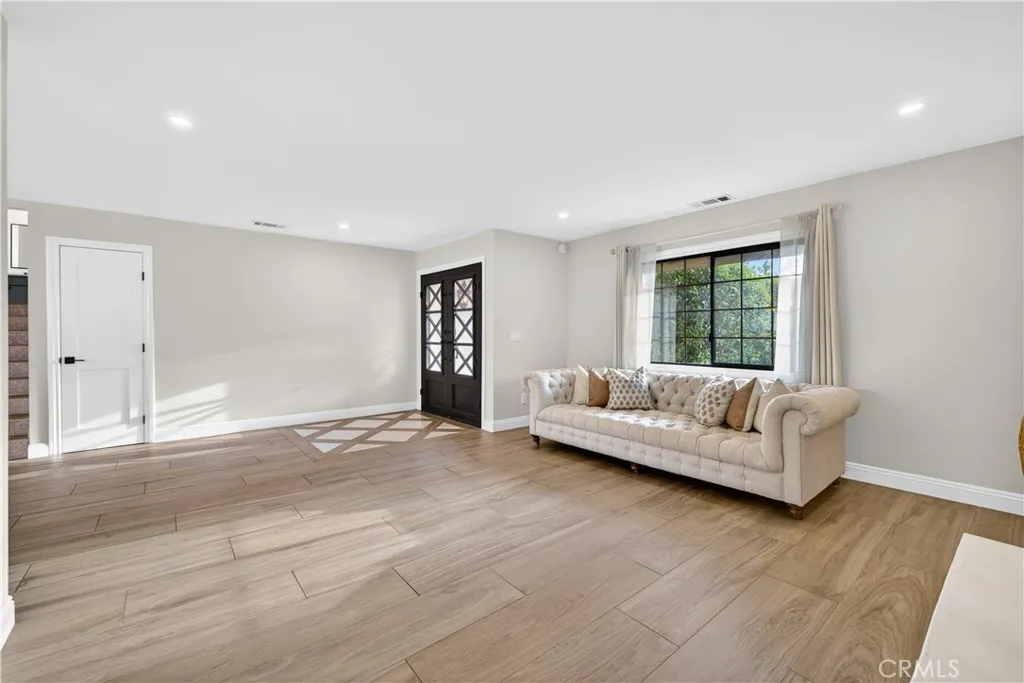 Additional image 11 of 1454 N Hilltop Dr, Azusa, CA 91702