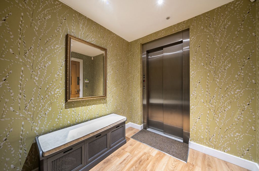 Additional image 6 of 5 bed flat for saleSovereign House, Royal Parade, Chislehurst, Kent BR7