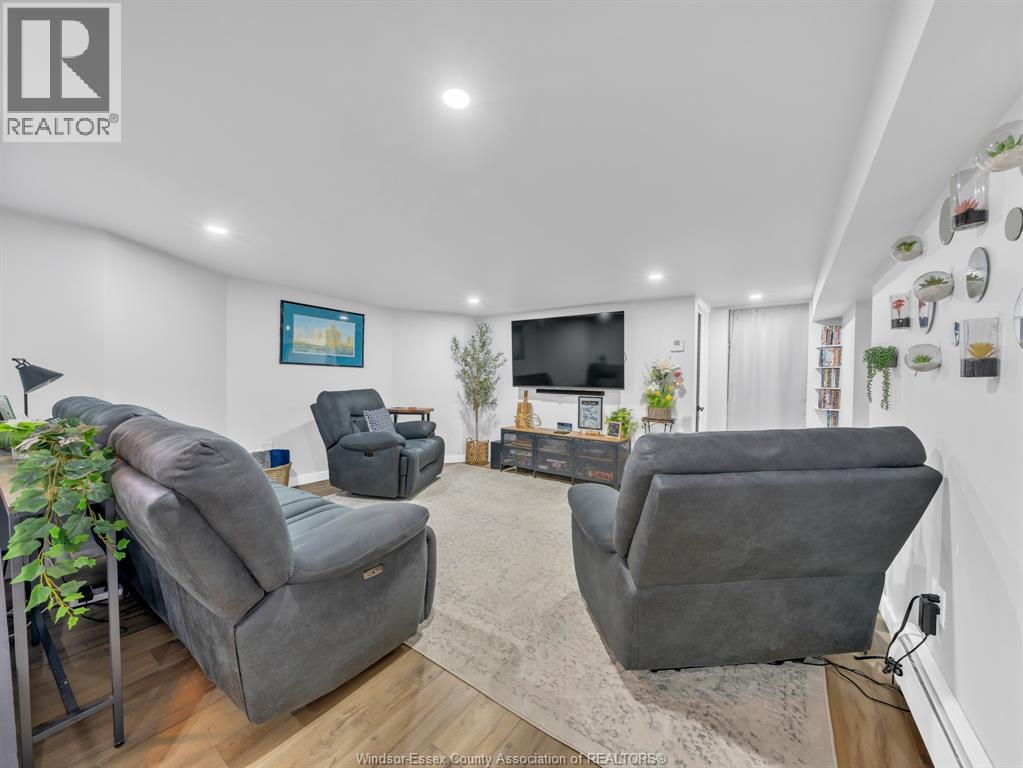 Additional image 6 of LOWER UNIT-1029 Parent , Windsor, ON, N9A2E4
