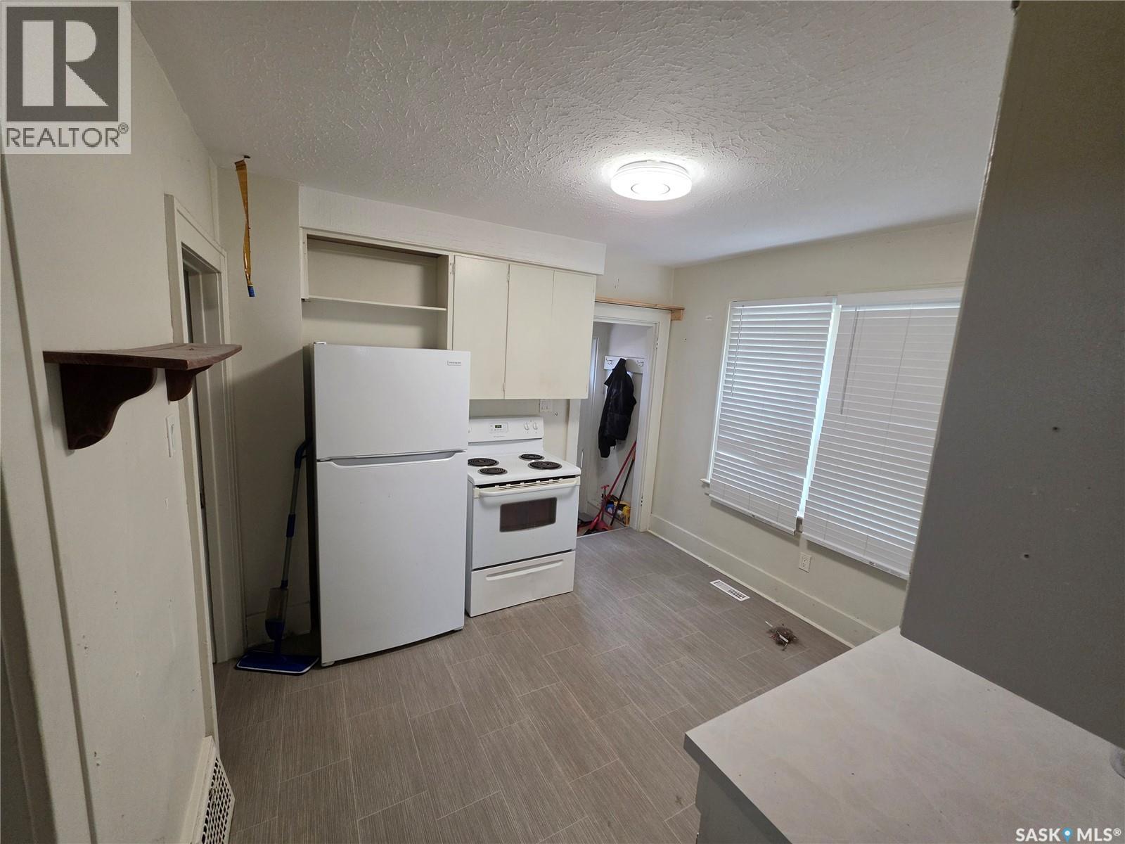 Additional image 3 of 1533 Elphinstone Street, Regina, SK, S4T3M8