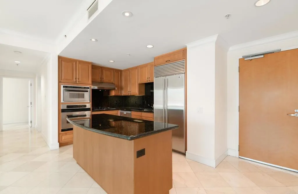 Additional image 8 of 645 Front Street Unit 1304, San Diego, CA 92101