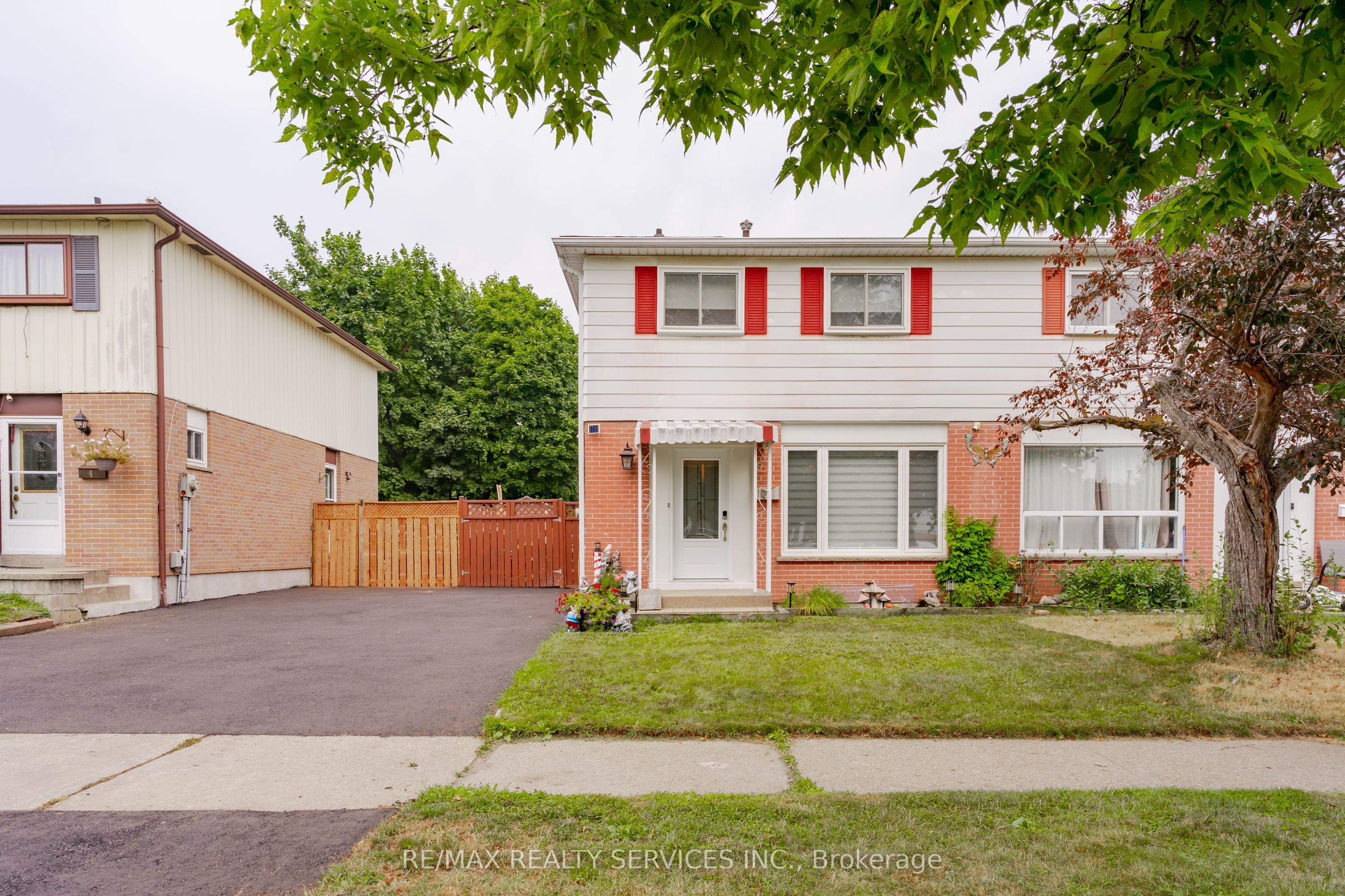 6 Lauderdale Road, Brampton, ON, L6V 2B7