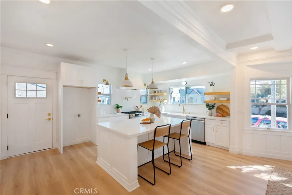Additional image 16 of 3890 S Harvard Boulevard, Los Angeles, CA 90062