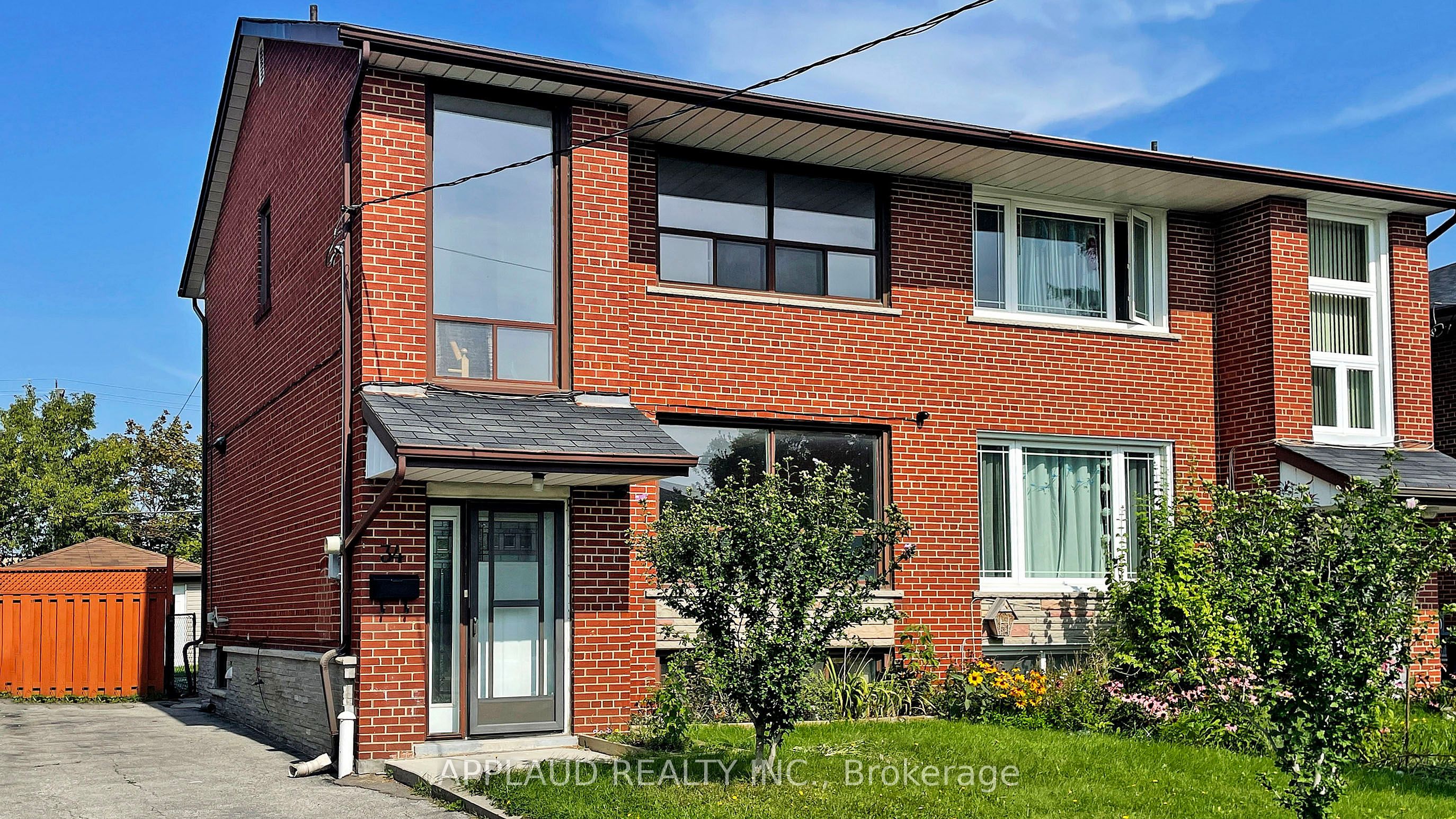 Additional image 2 of 34 Wyndcliff Crescent, Toronto, ON, M4A 2K1