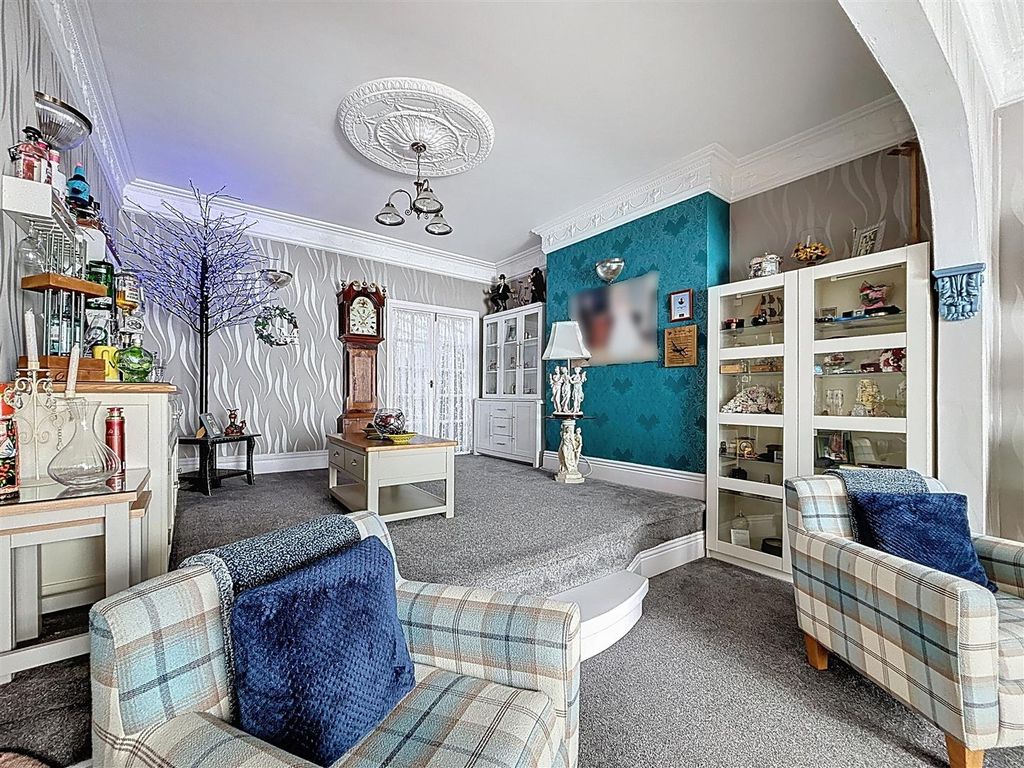 Additional image 8 of 6 bed terraced house for saleEastgate, Hornsea HU18