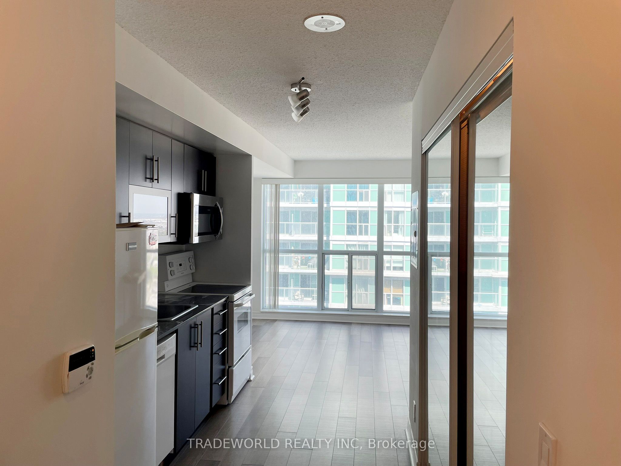 Additional image 3 of 2907-50 Town Centre Court, Toronto, ON, M1P 0A9