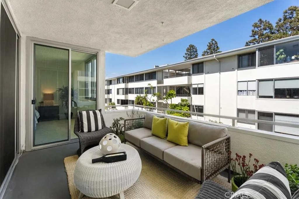 Additional image 37 of 8701 Delgany Ave Unit 205, Playa Del Rey, CA 90293