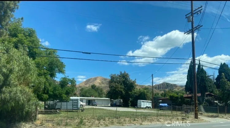 Additional image 3 of 10307 Foothill Blvd, Sylmar, CA 91342