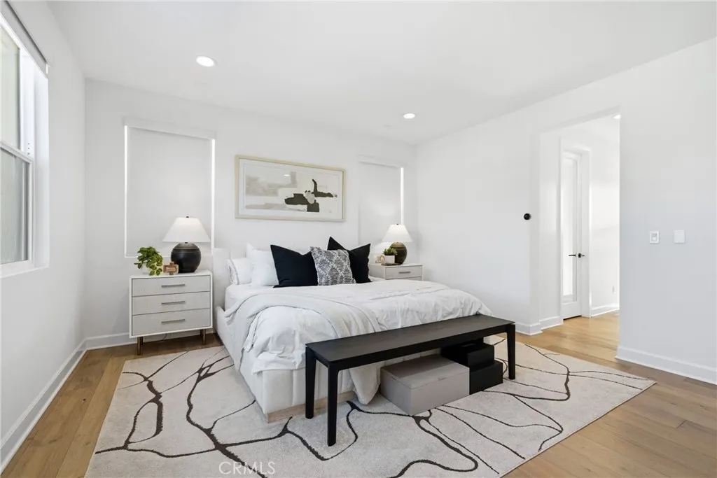 Additional image 99 of 124 Chant, Irvine, CA 92618