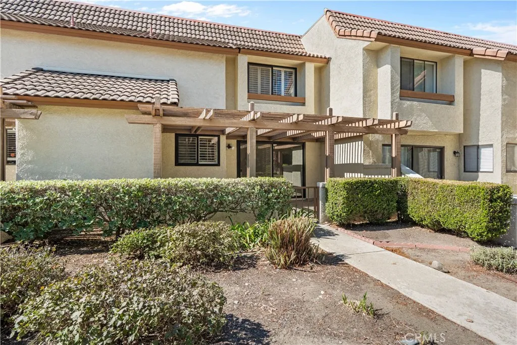 Additional image 2 of 887 Endicott Dr, Claremont, CA 91711