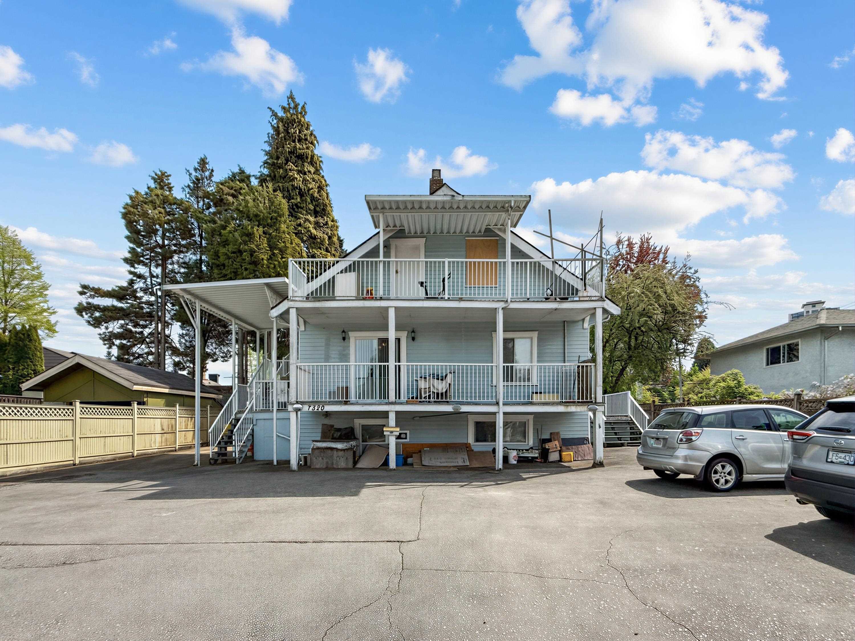 7320 Imperial Street, Burnaby, BC, V5E 1N7