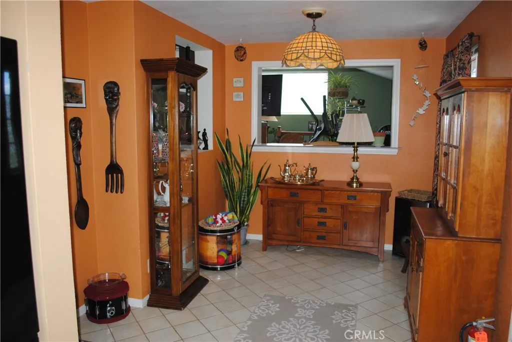 Additional image 18 of 566 N Mill Street, Santa Paula, CA 93060
