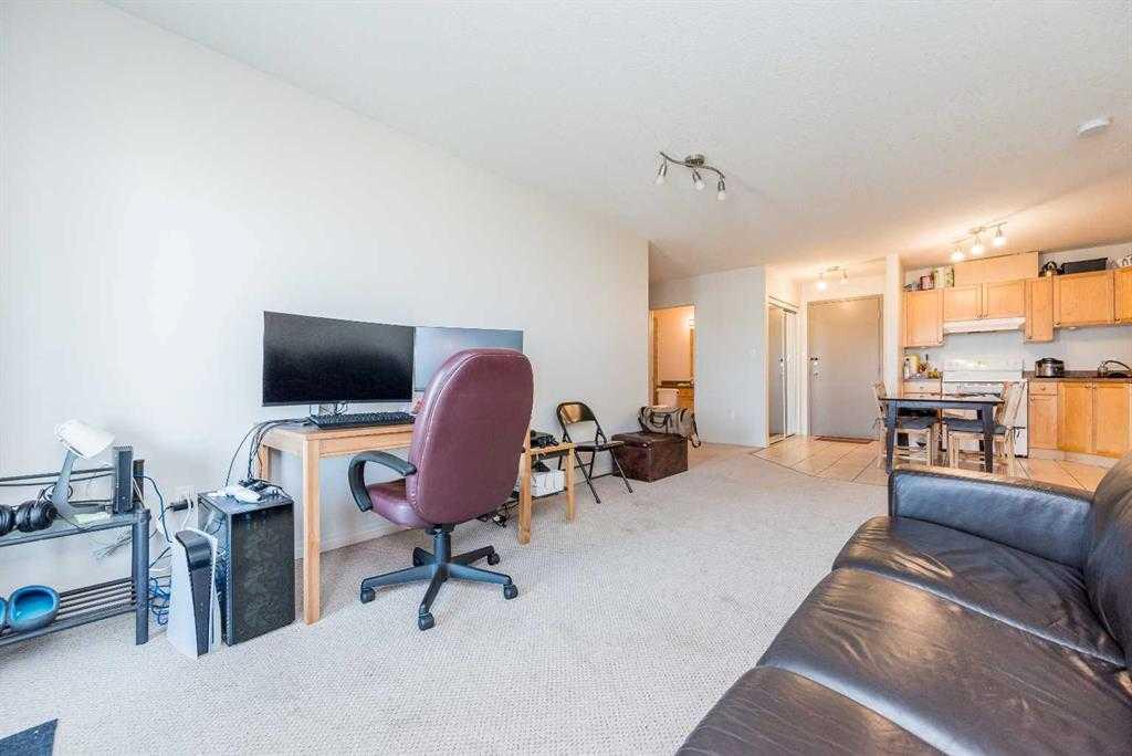 Additional image 4 of 412-9810 96 Street, Grande Prairie, AB, T8V 7T9