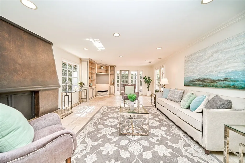 Additional image 49 of 15 Ensueno E, Irvine, CA 92620