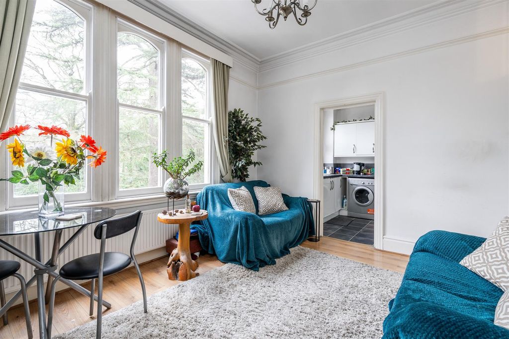 Additional image 4 of 1 bed flat for saleManor Road, Solihull B91