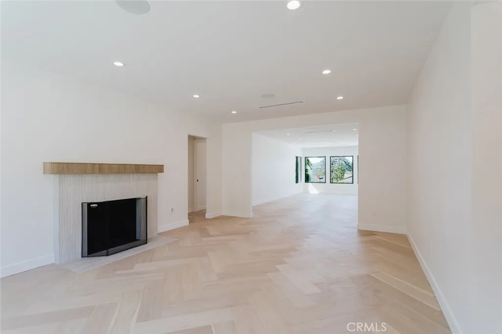 Additional image 97 of 941 Sherlock Drive, Burbank, CA 91501