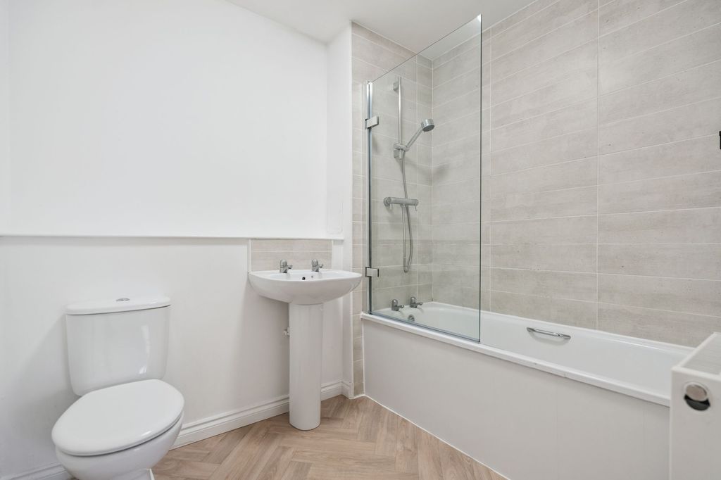 Additional image 12 of 2 bed flat for saleWordie Road, Stirling FK7