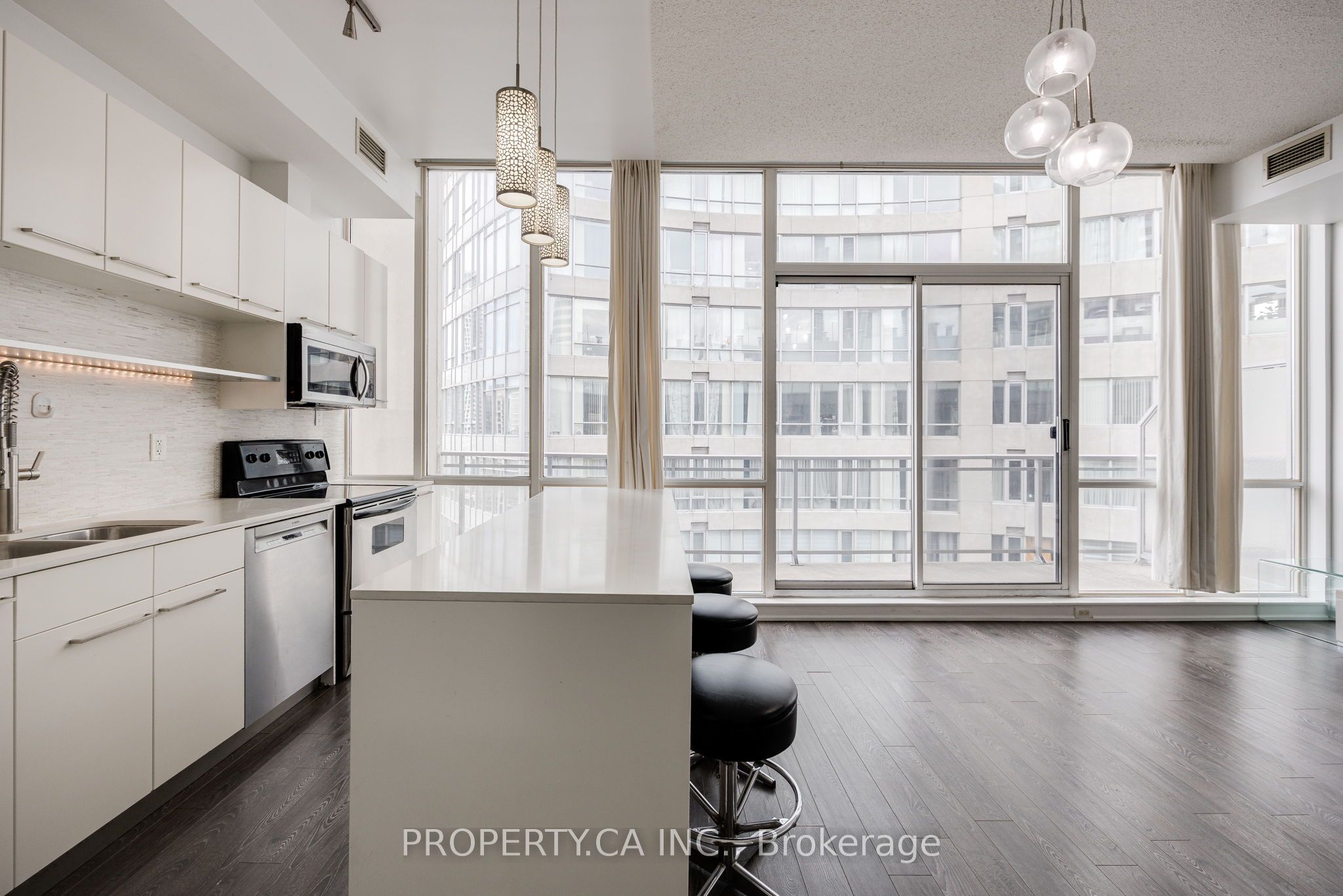 Additional image 5 of Ph2104-220 Victoria Street, Toronto, ON, M5B 2R6
