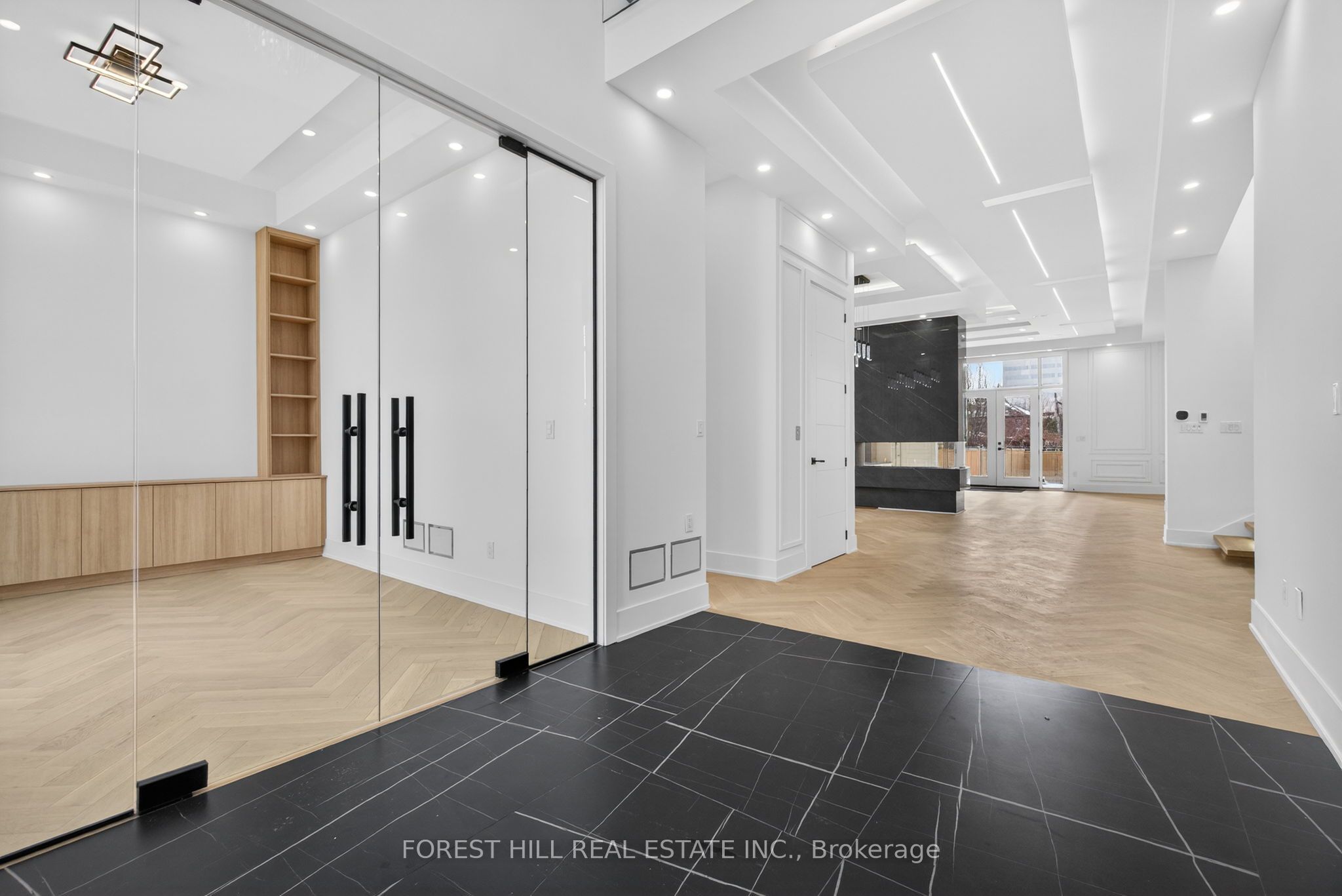 Additional image 4 of 53 Celt Avenue, Toronto, ON, M6A 1H2