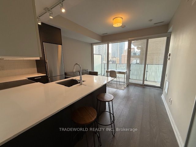Additional image 3 of 1205-42 Charles Street E, Toronto, ON, M4Y 0B7
