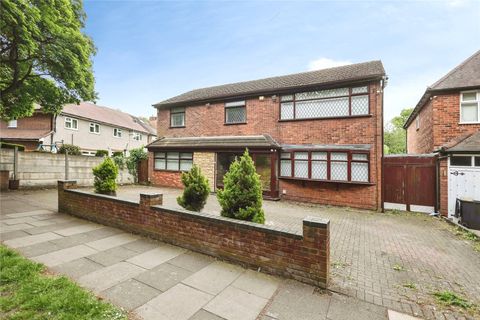 Plaistow Avenue, Birmingham, West Midlands B36