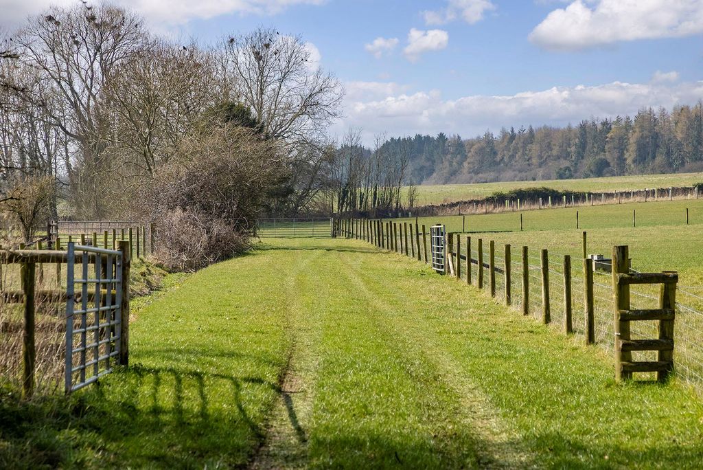 Additional image 16 of 6 bed farm for saleNr Cold Aston, Bourton-On-The-Water, Cheltenham, Gloucestershire GL54